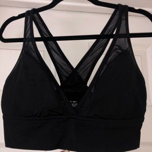 Size XL aerie sports bra with mesh, removable pads
